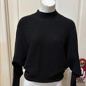 Zara Mock Neck Knit Sweater. Medium
